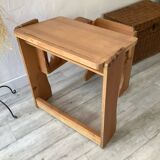Foldable children's desk