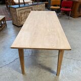 Elm farmhouse table spindle legs