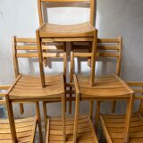 Series of 6 XXth chairs in varnished oak