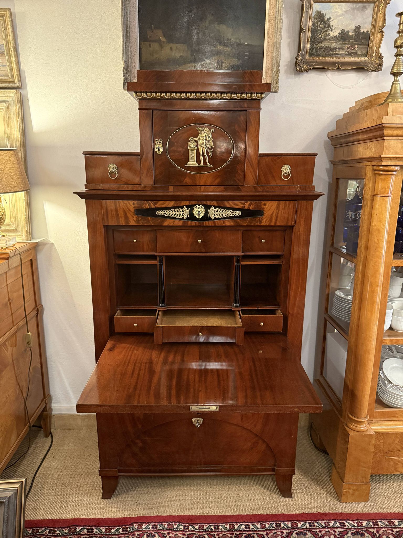 Secrétaire à abattant néoclassique en acajou, vers 1780