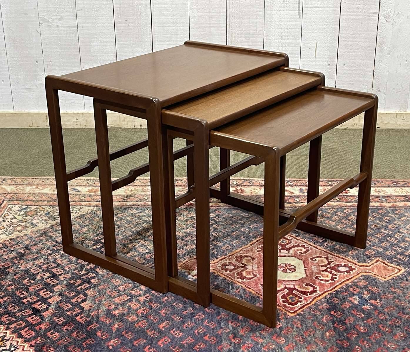 Set of 3 English teak nesting tables from the 1970s