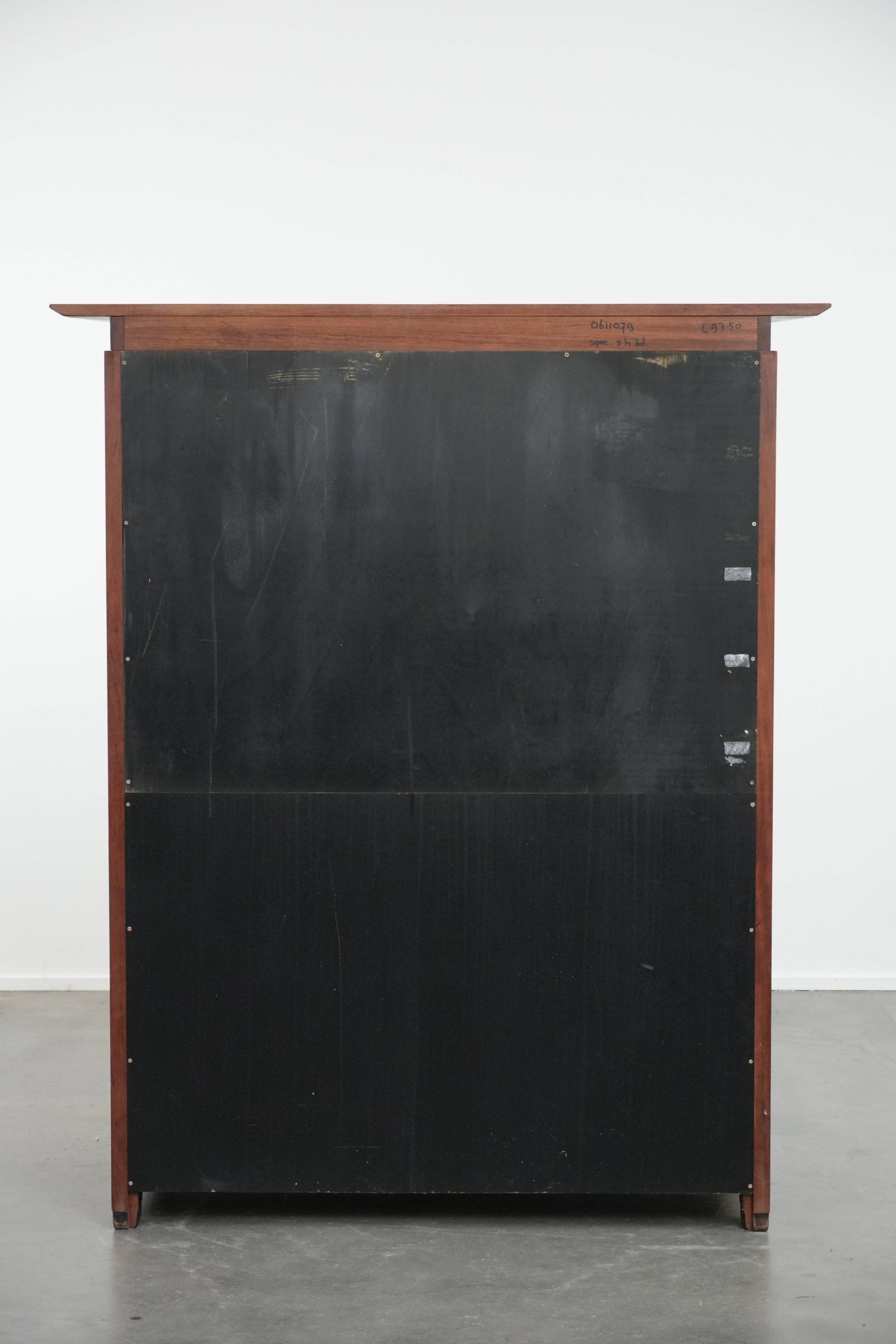 Art Deco design cabinet / audio / TV furniture with beautiful details