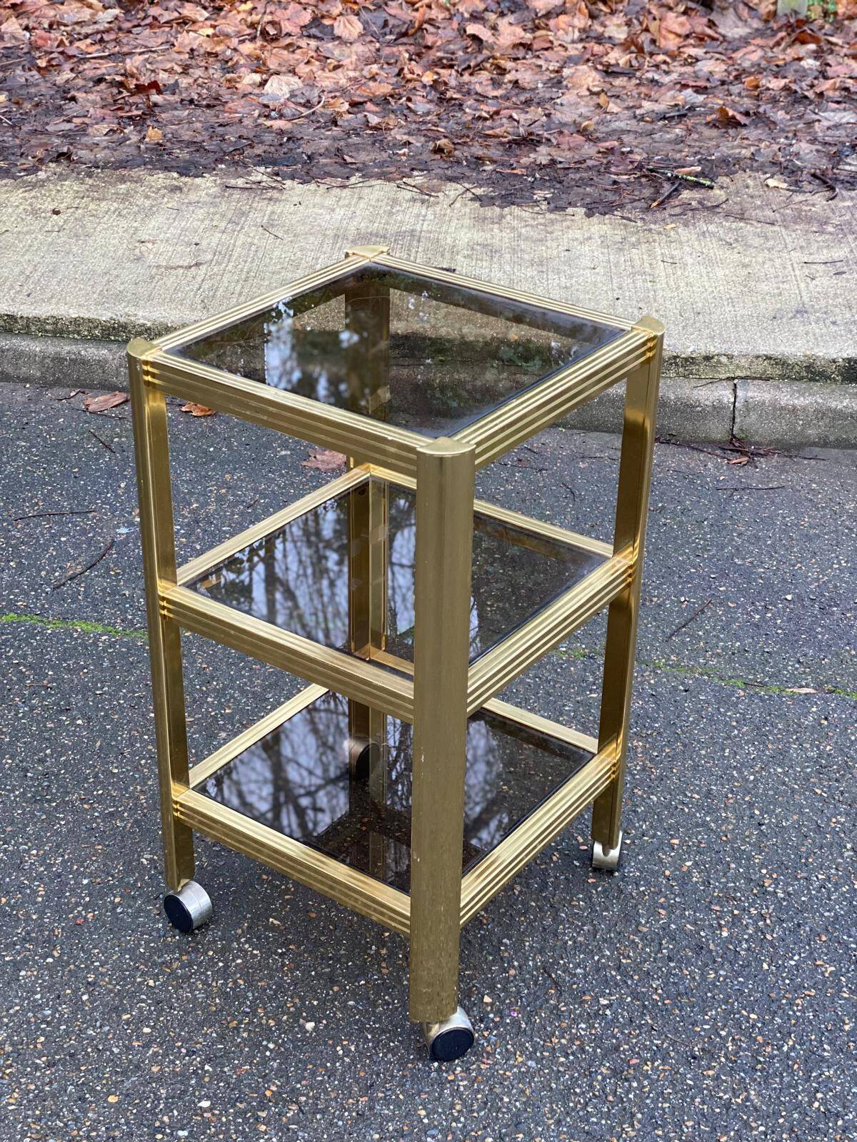 Vintage Hollywood Regency dessert table in gilded brass from the 1960s.
