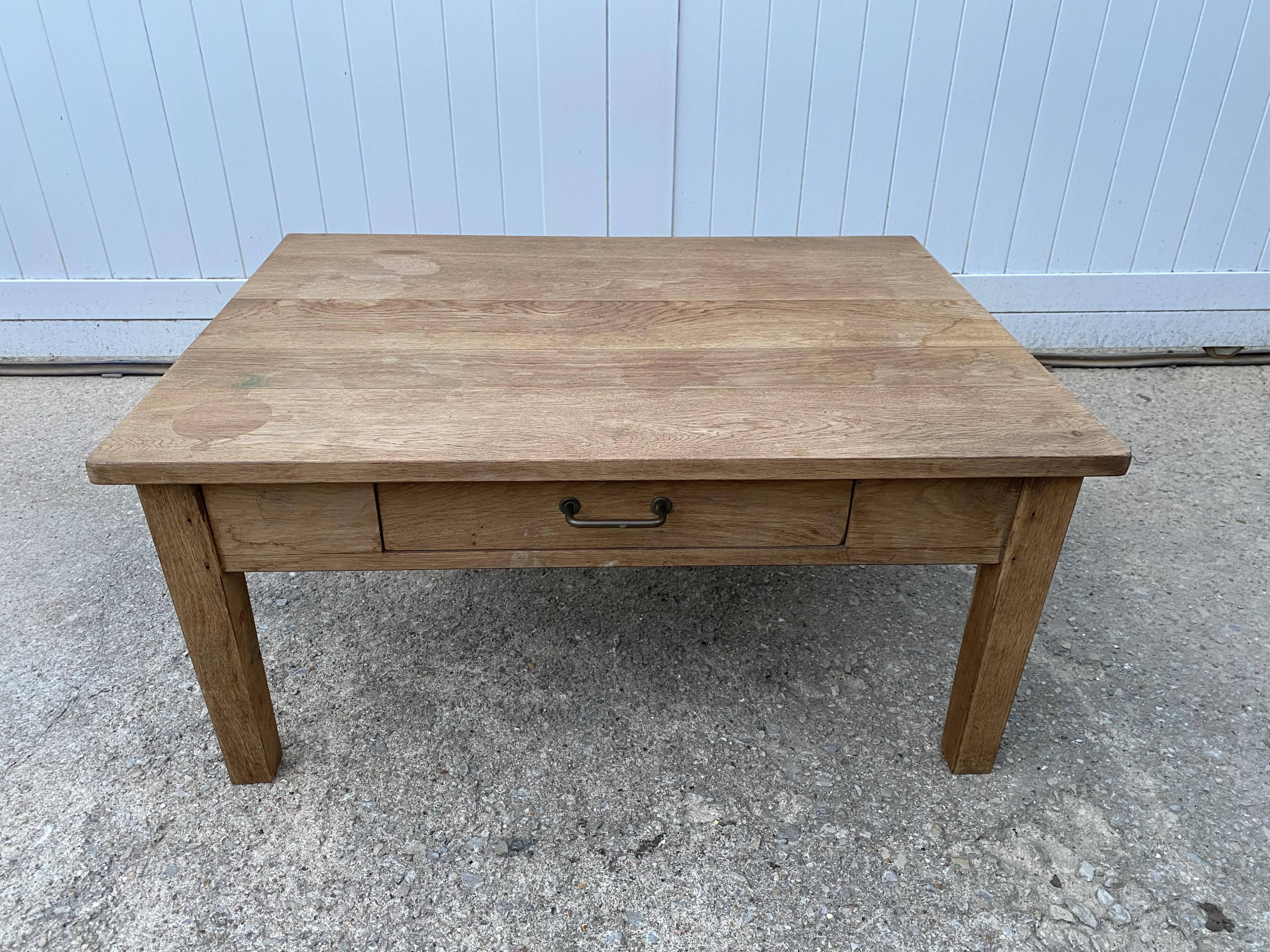 Rustic Farmhouse Coffee Table with 1 Drawer 1950