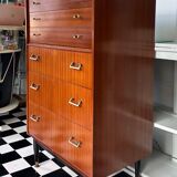 Commode à tiroirs / commode haute vintage du milieu du siècle en teck et tola par Nathan