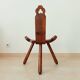 Chaise brutaliste tripode début XXeme