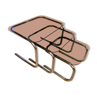 Pull out tables in chrome metal & smoked glass