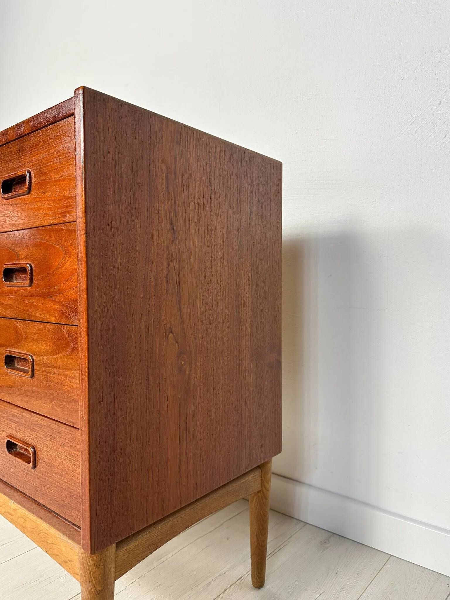 1960s vintage Danish design teak chest of drawers by Arne Hovmand Olsen for Mogens Kold