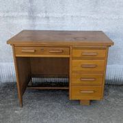 Bureau administratif adulte
