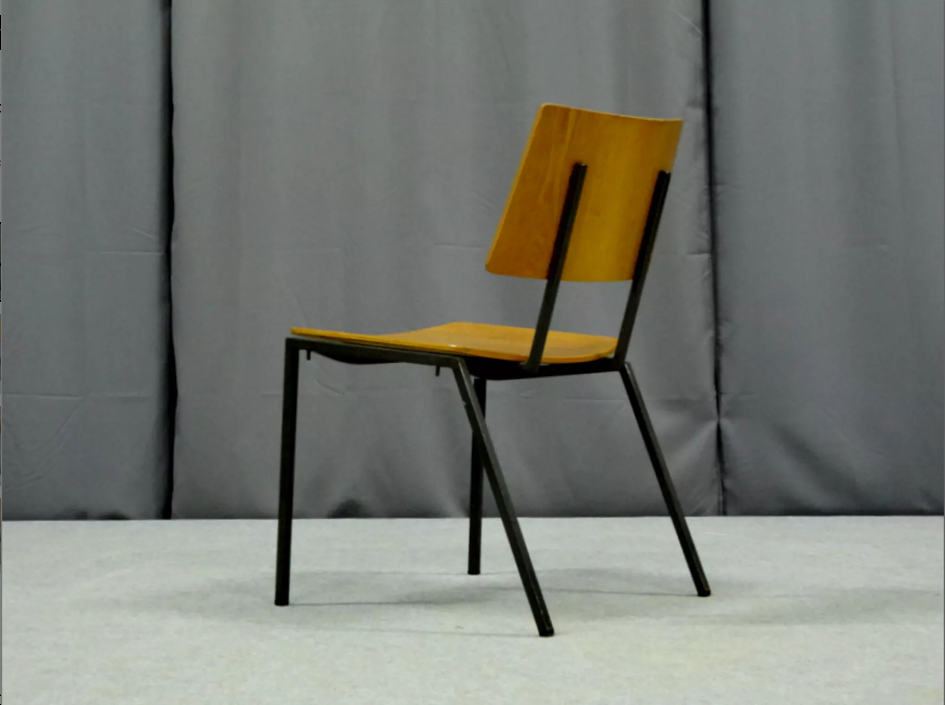 Lot of 4 oak chairs, 1974