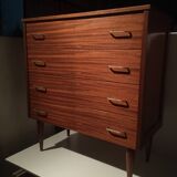 Vintage chest of drawers with spindles feet