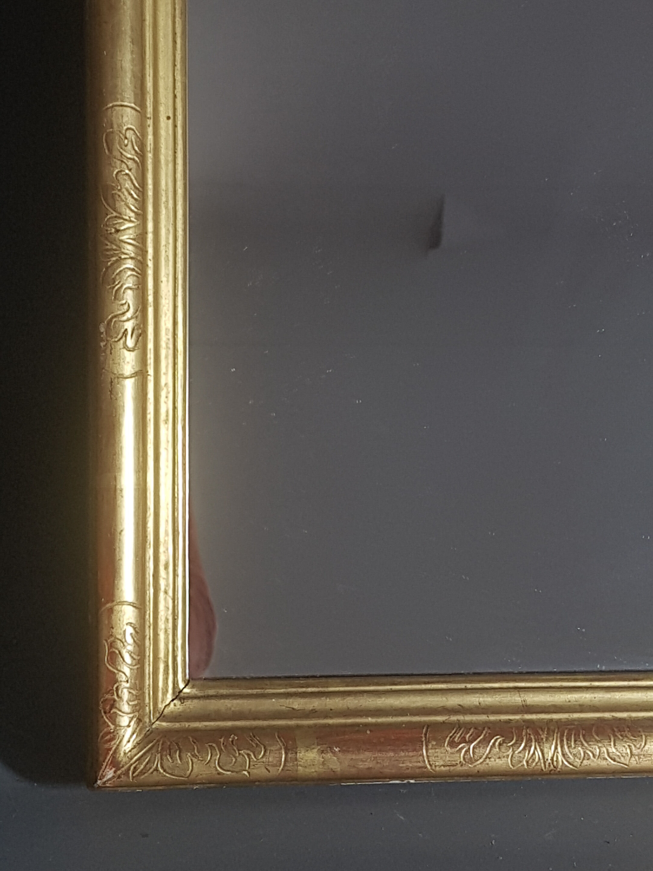 Mirror in old frame wood engraved gilded with gold leaf 40x28 cm