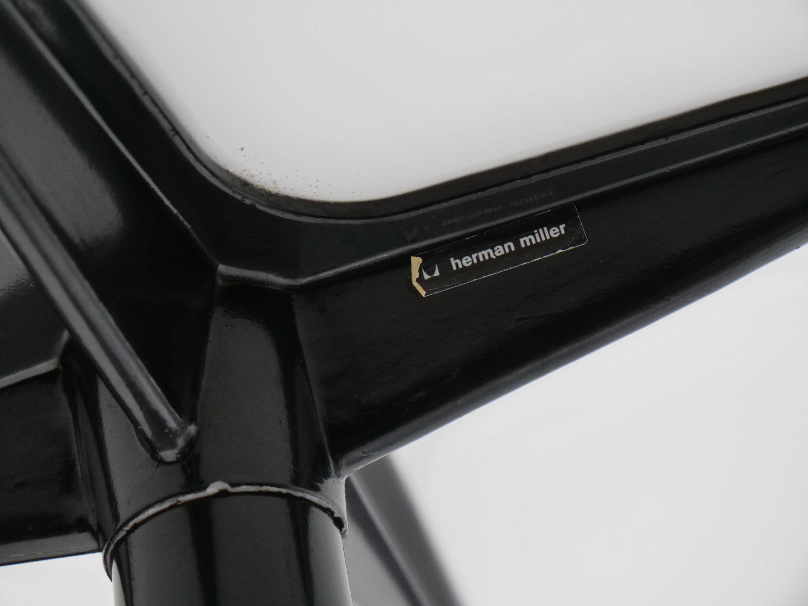 Eames Dining Table, Designed by Herman Miller – Mid-Century Vintage Table from the 1970s