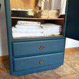 Hosiery cabinet