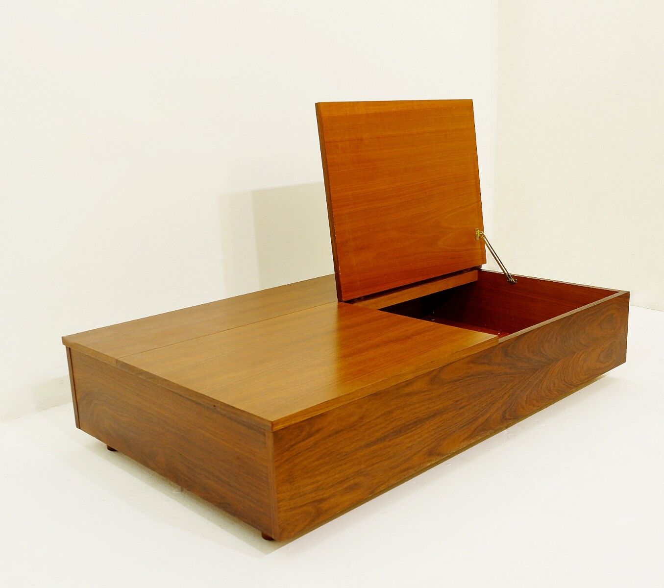 Coffee table with two opening compartments