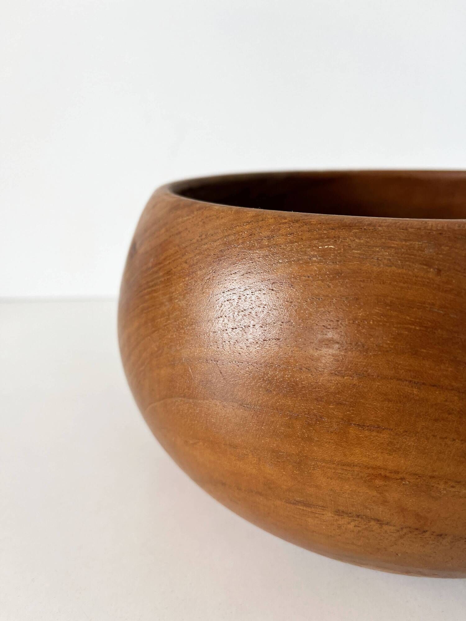 Large dish or wooden catchall from the 1960s.