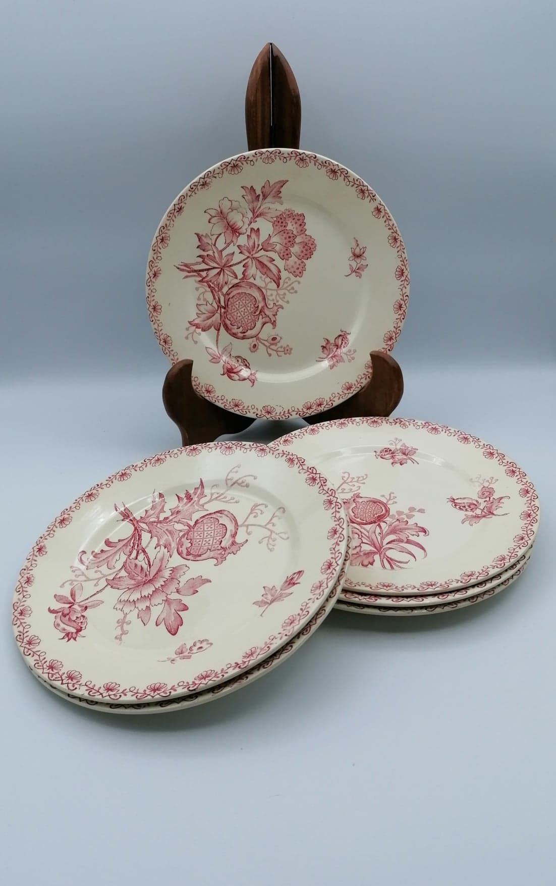 Set of 6 Alma Sarreguemines dessert plates