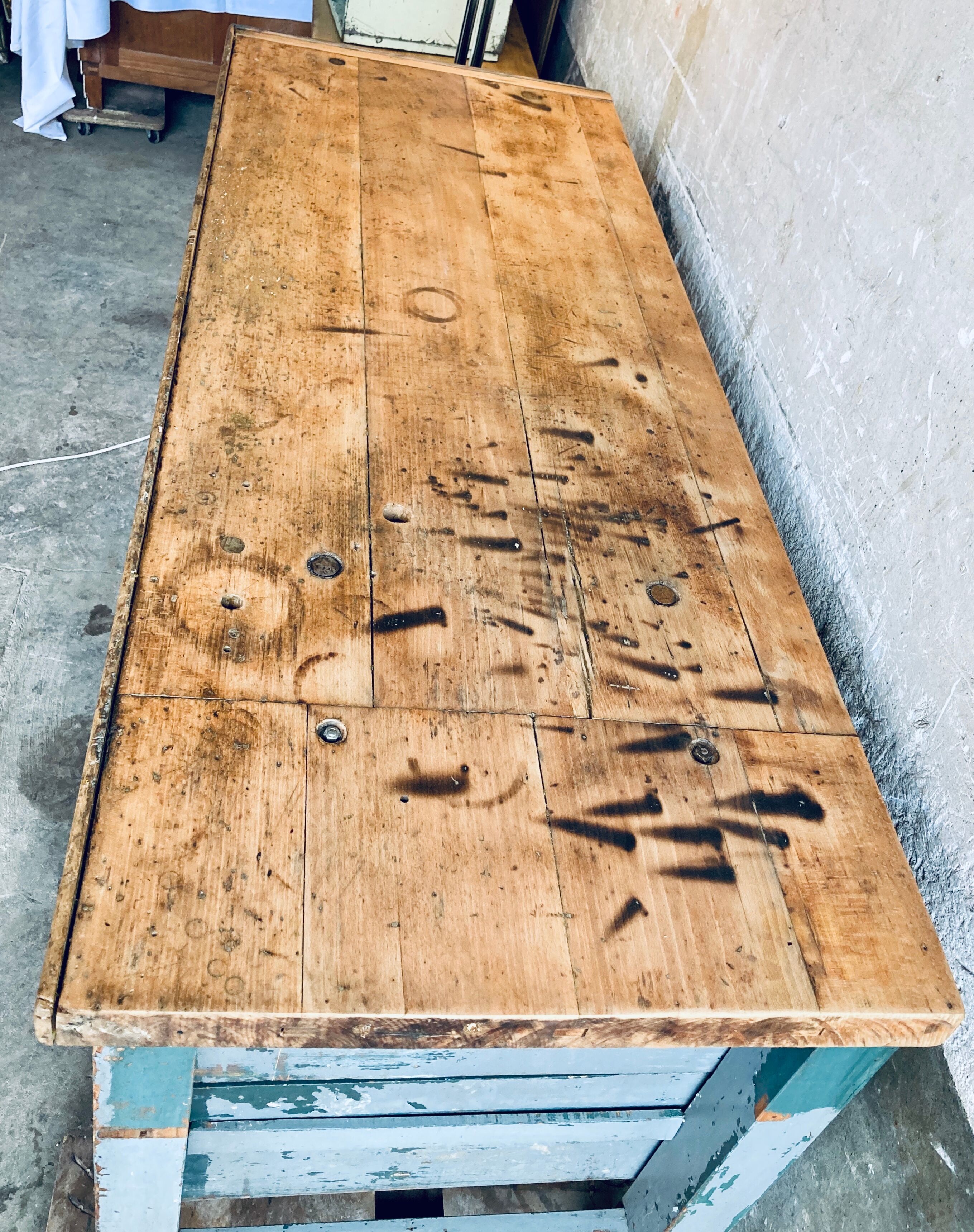 Grey blue established