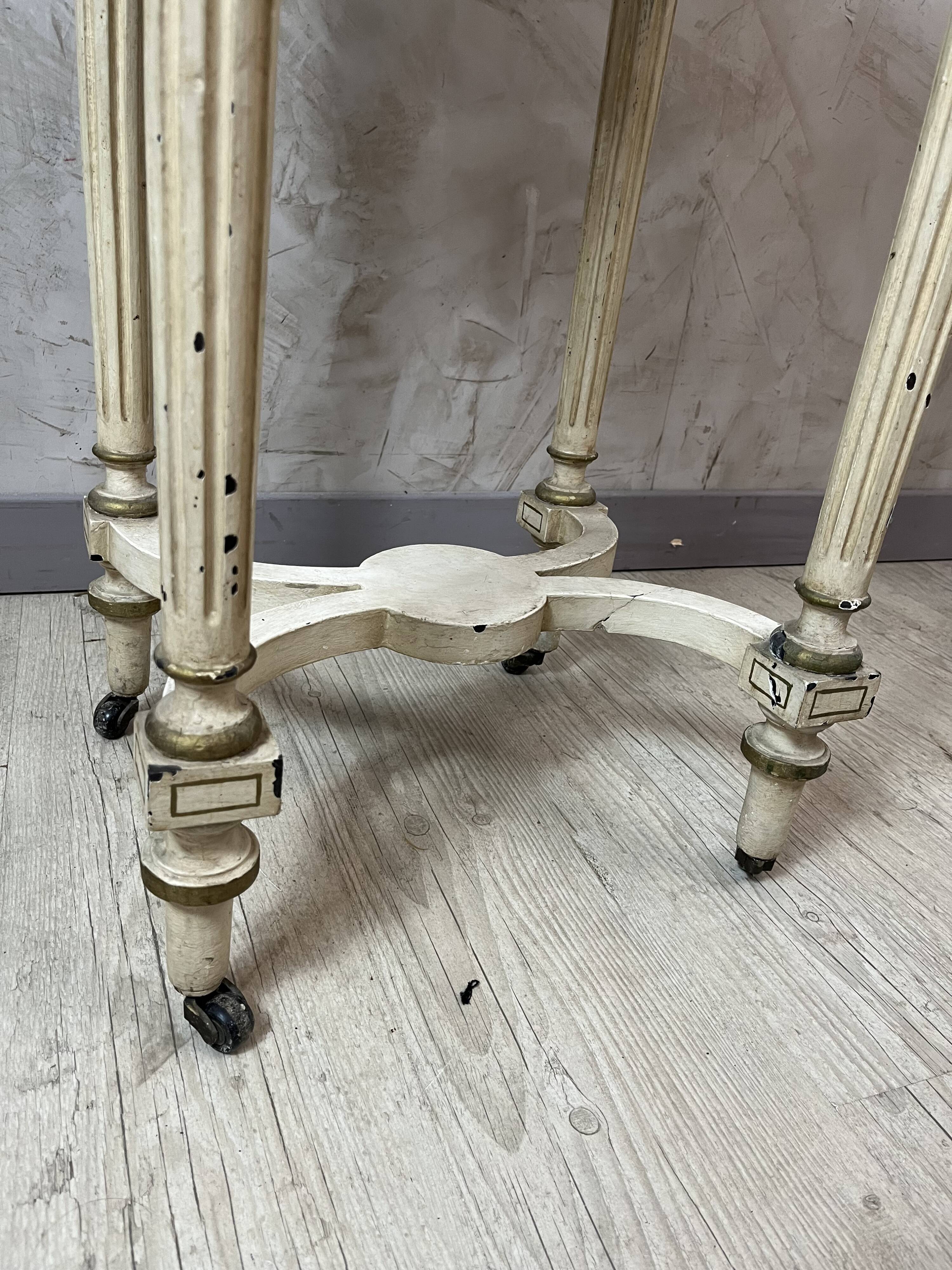 Jardinière Louis XVI en bois peint