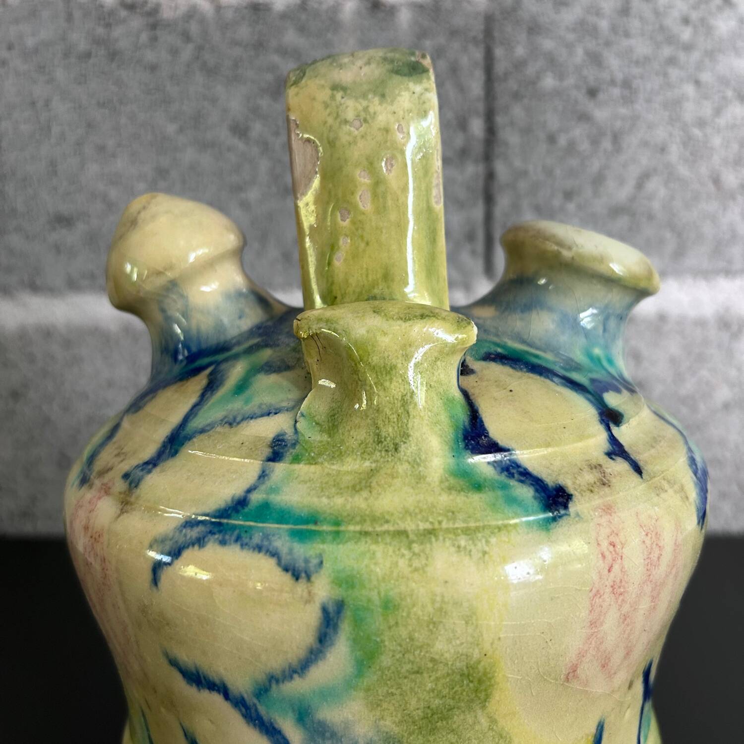 Gargoulette décor floral jaune