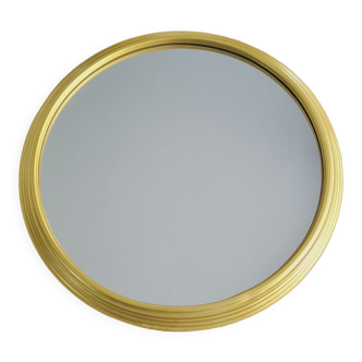 Round mirror top