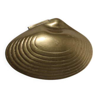 Brass Clamshell Trinket Box