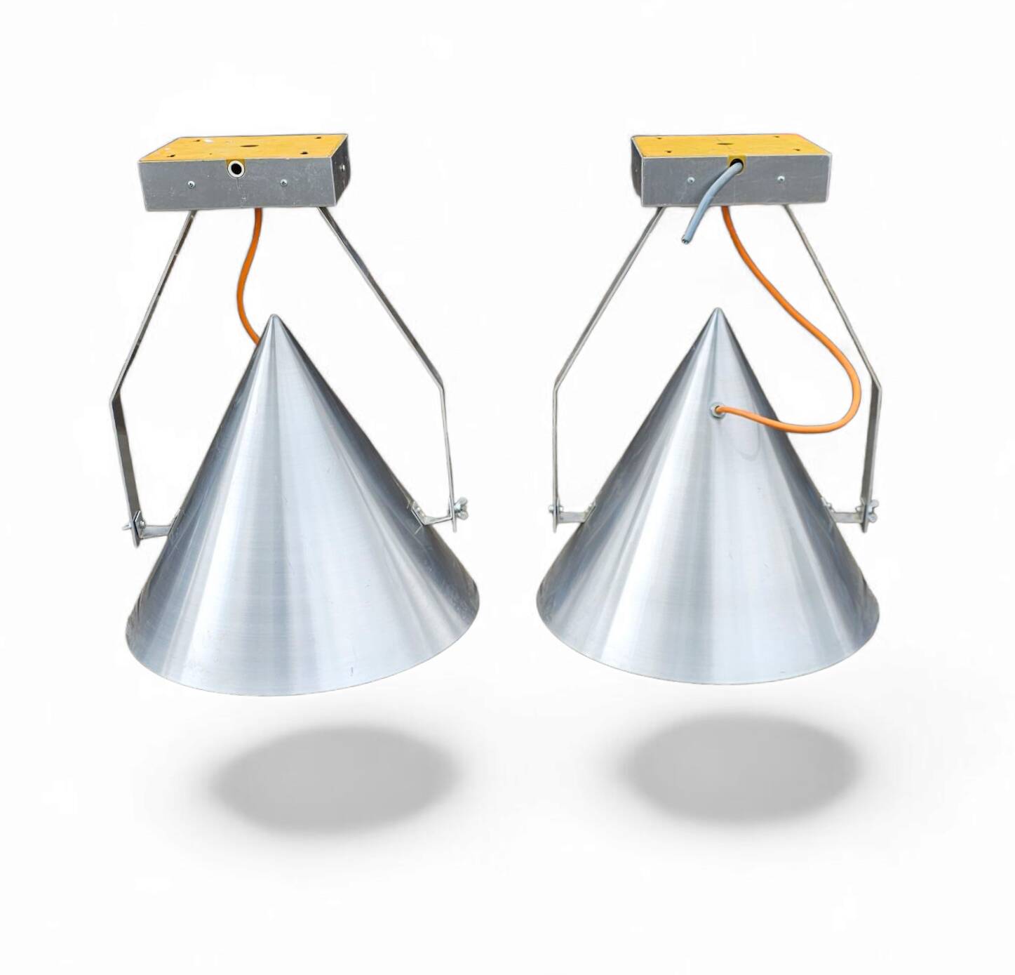 / Conical / Industrial Style Lamps /