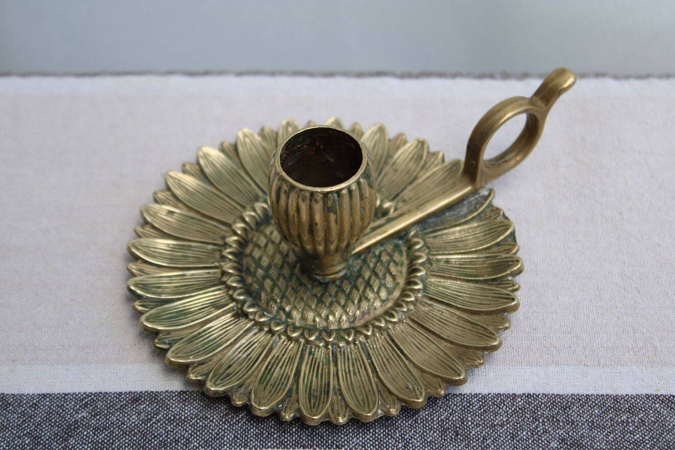 Gold metal candle holder