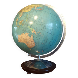 Columbus illuminated globe Ø32cm