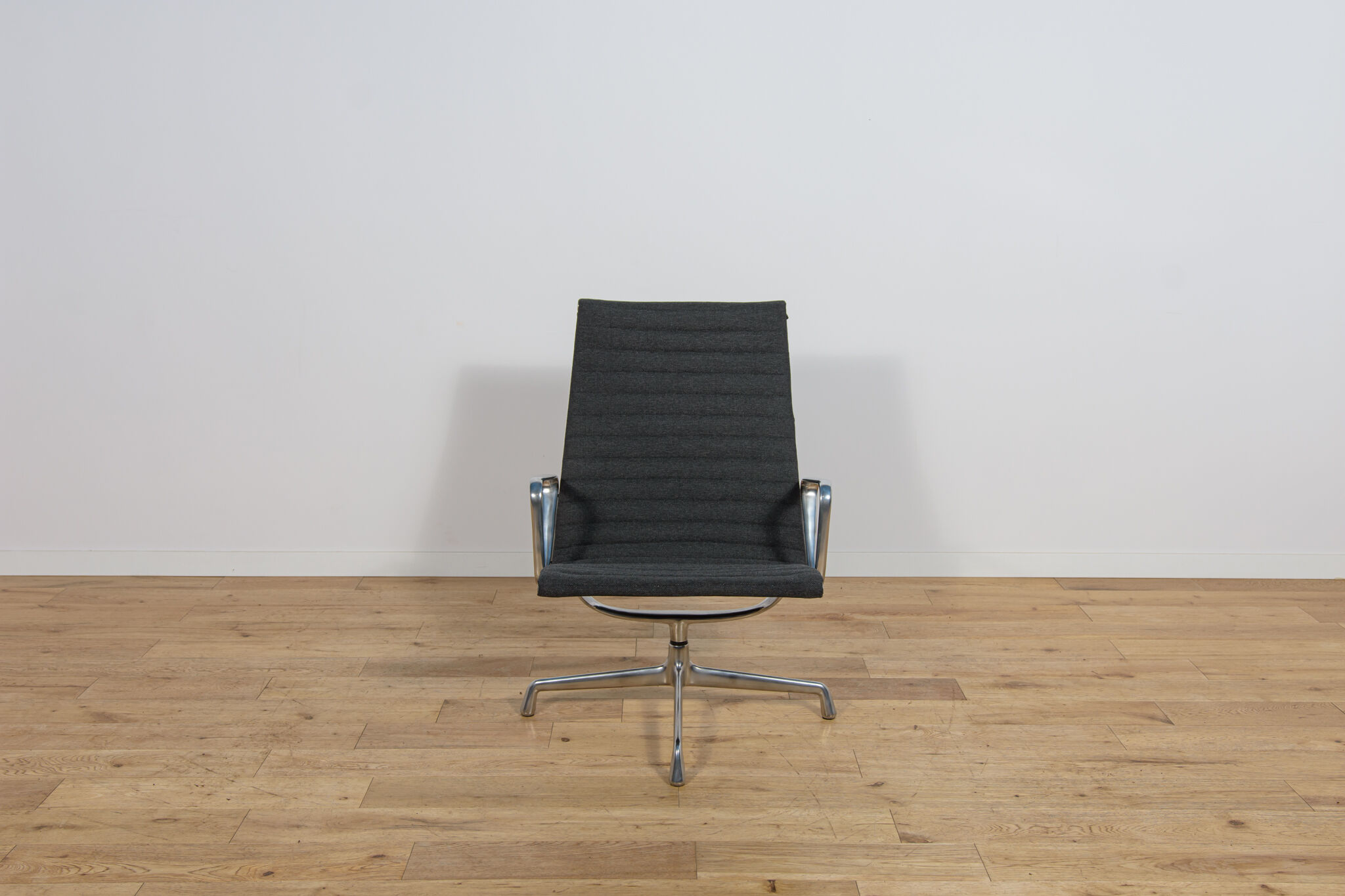 EA124 Lounge Chair by Charles & Ray Eames for Herman Miller, United States, 1980s