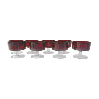 Luminarc champagne glasses