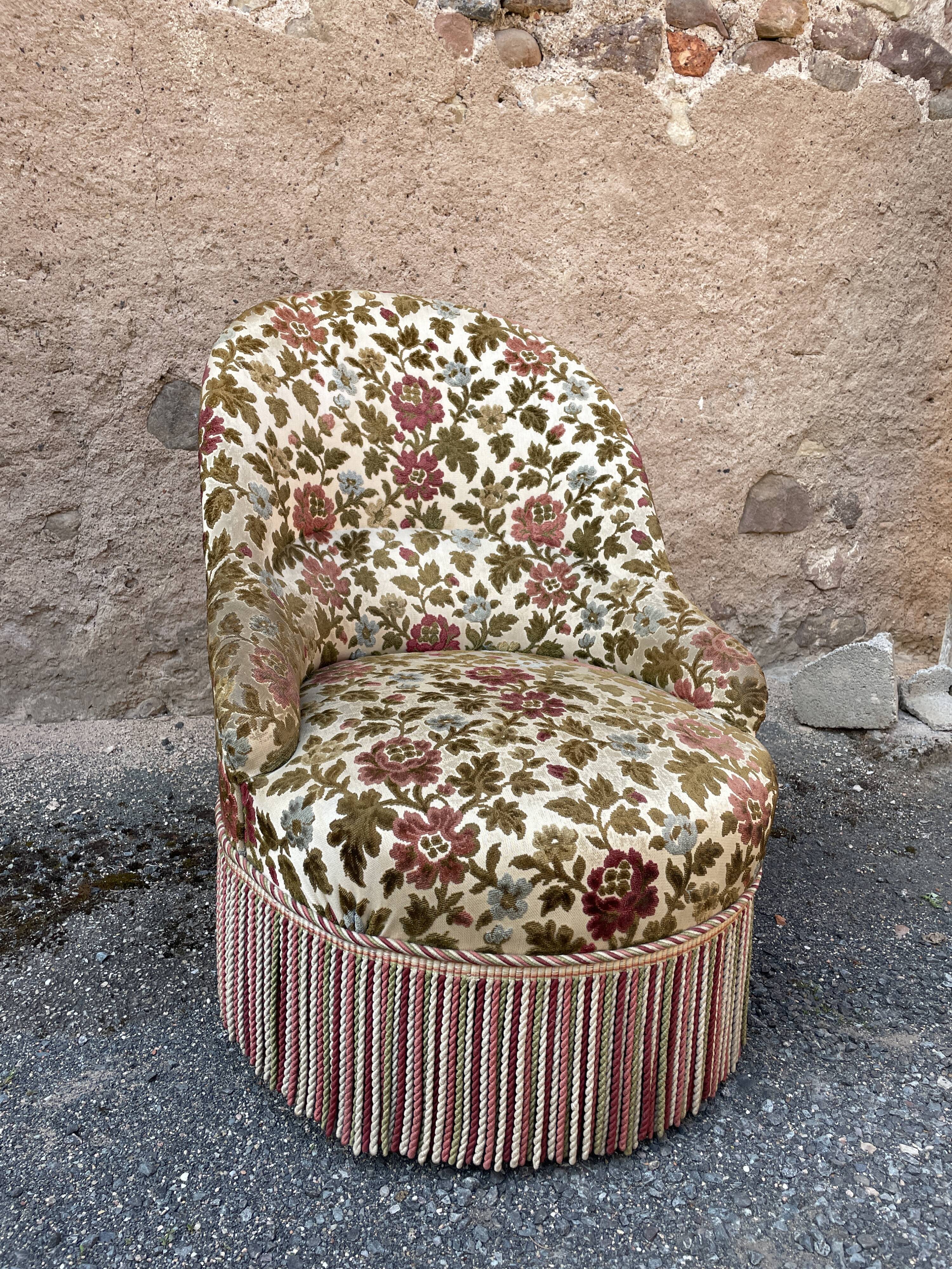 Vintage toad armchair