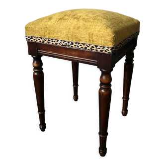 Footrest stool