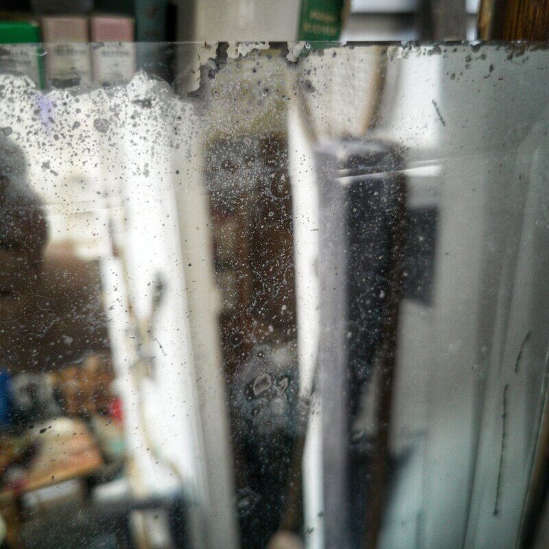 Beveled mirror 120x66cm