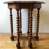 Pedestal table with octagonal tray in turned walnut