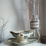 Large sauceboat on ironstone base Gien "Thistles"
