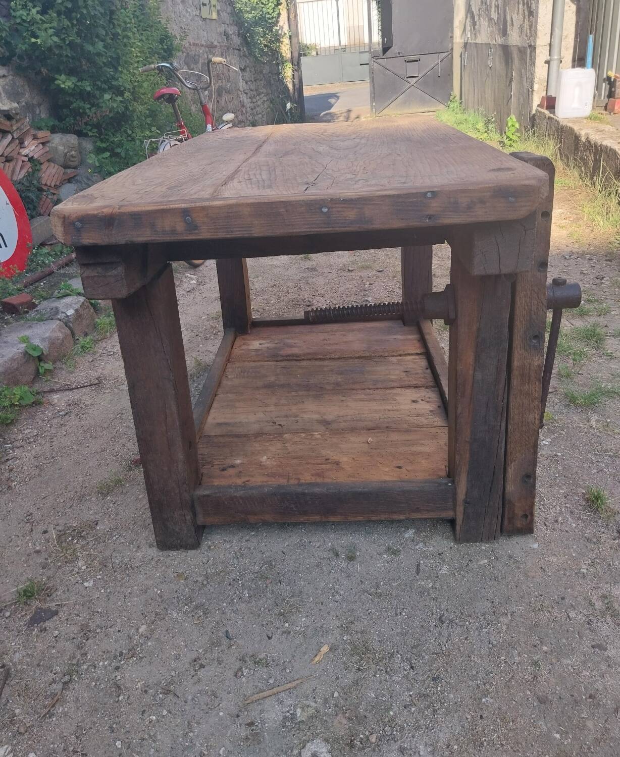 Wooden island table workbench