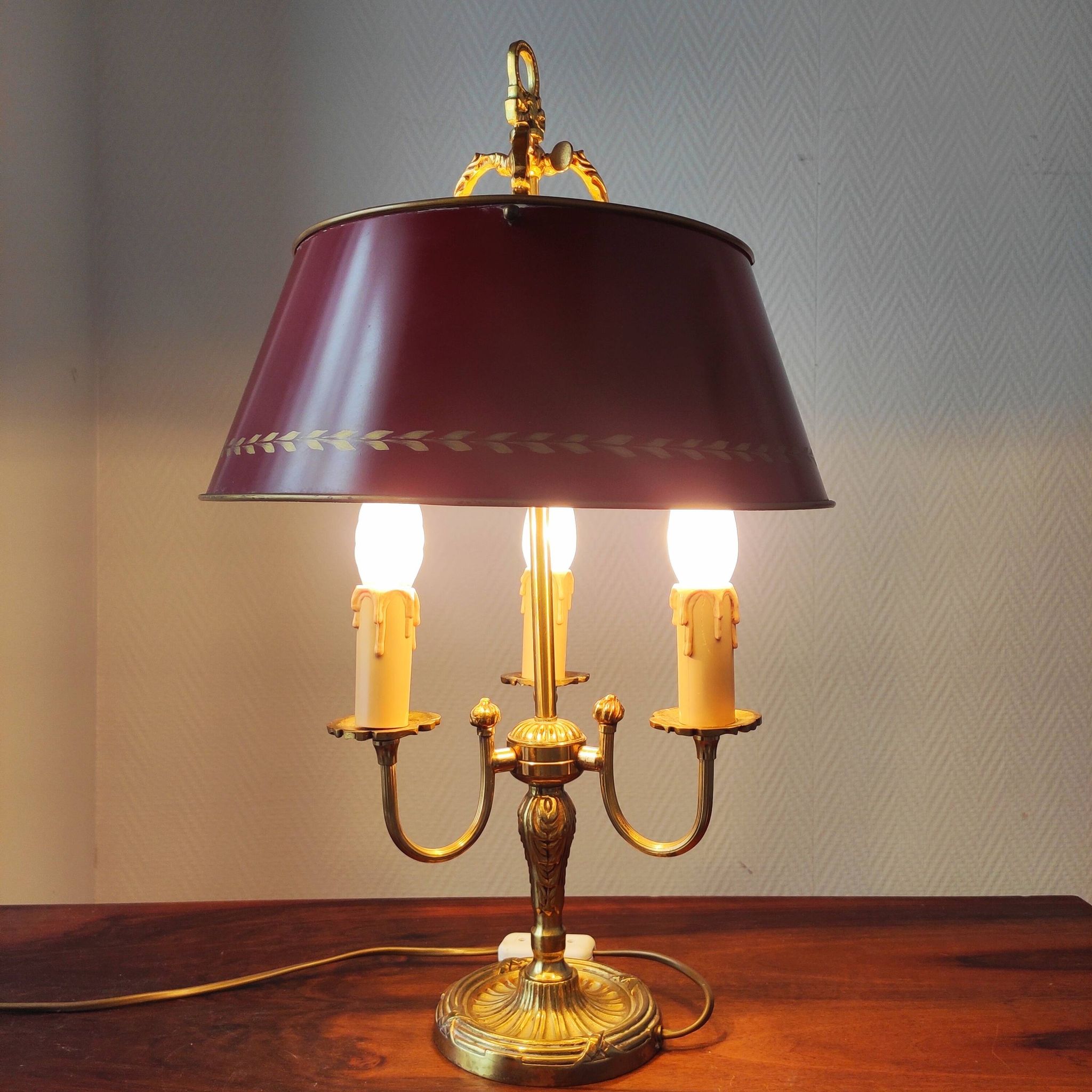 Lampe bouillotte 3 feux en bronze Maison Collange