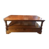 Coffee table in cherry finish