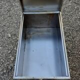 Furniture bar on wheels