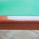 Table to play