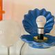 Lampe coquillage en céramique bleue