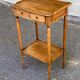 Table d'appoint Louis XVI en bois massif du XIXème siècle