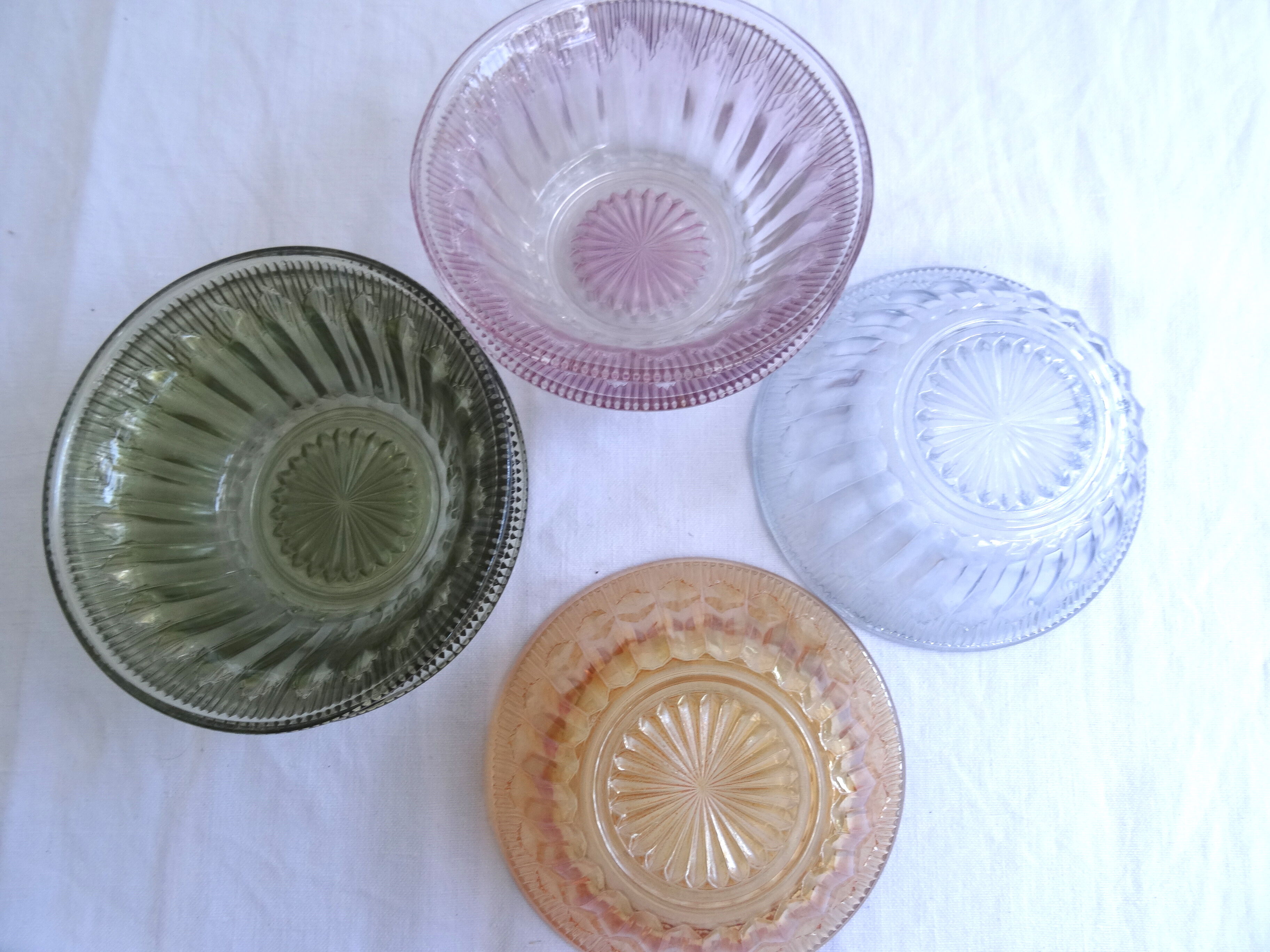 Lot of 6 glass ramekins