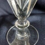 8 Art Deco bistro glasses