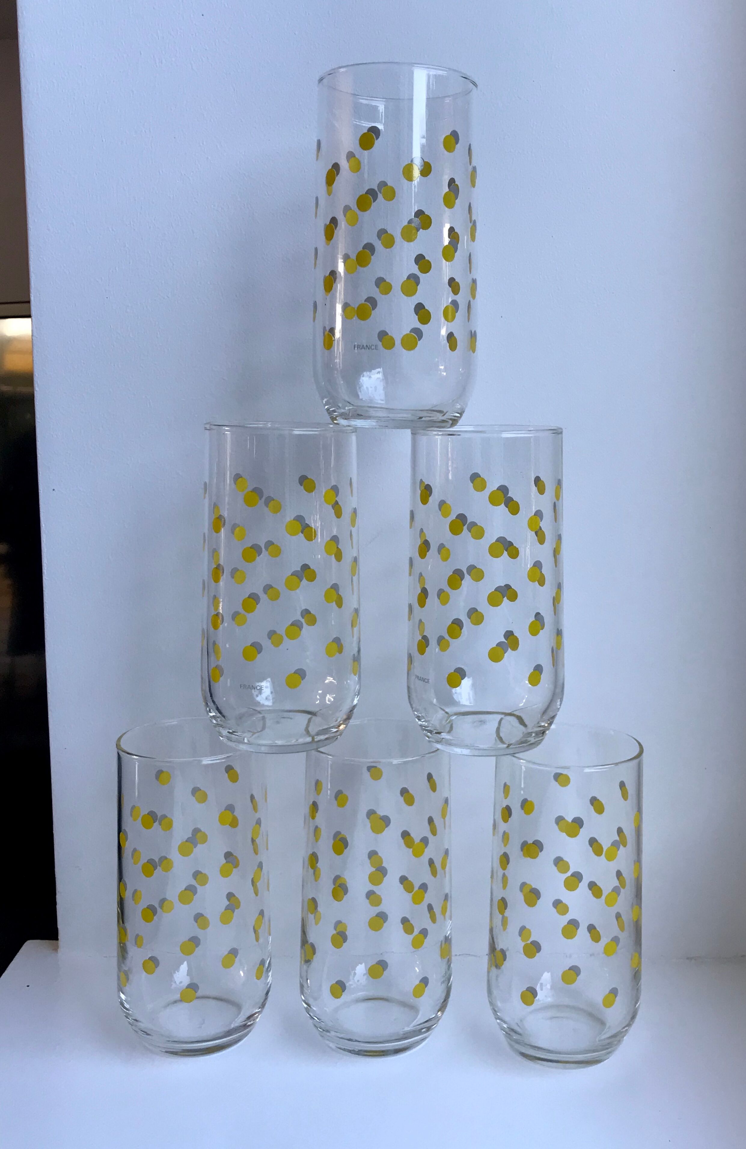 Set of 6 glasses with yellow weights made in france 70s