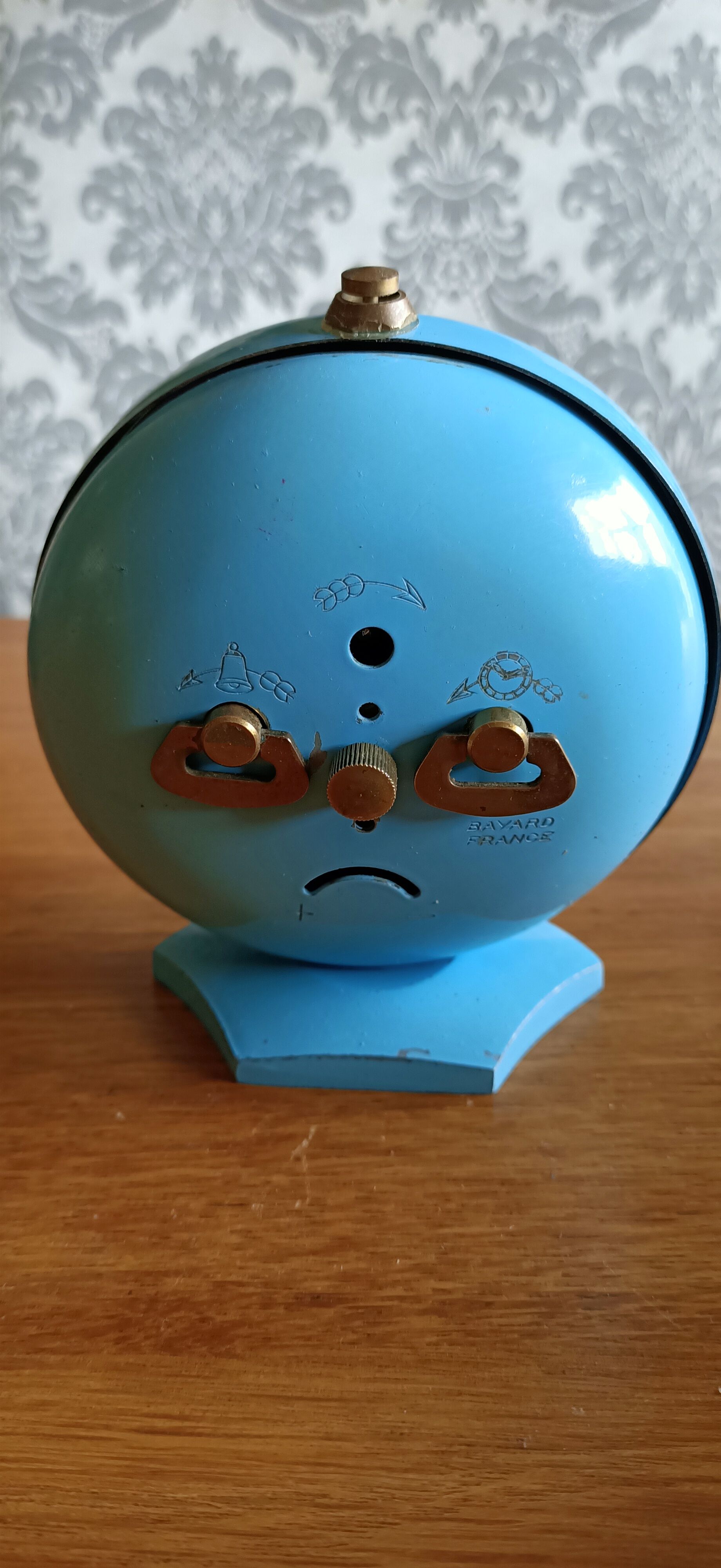 Vintage Bayard blue awakening