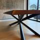Table noyer Spyder Wood Philip Jackson