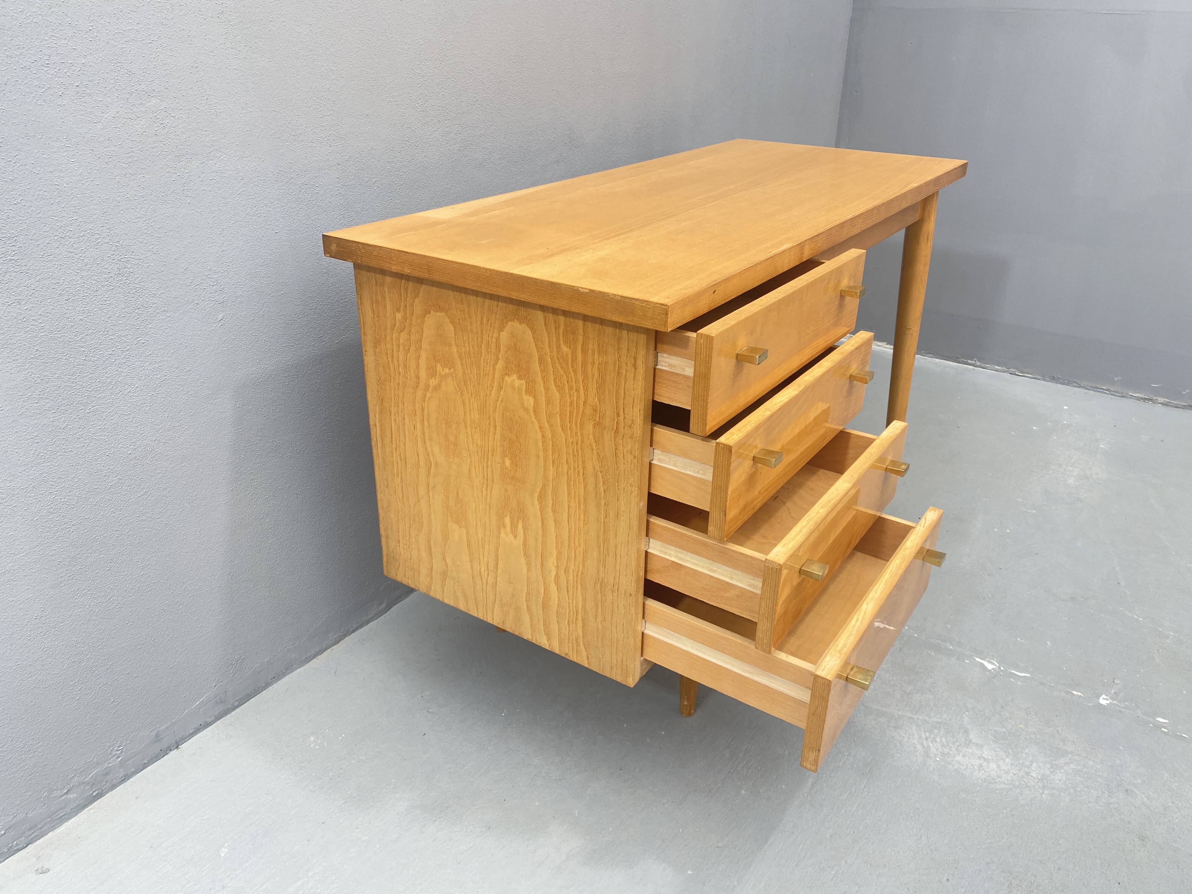 Bureau en hêtre, Tchécoslovaquie 1970