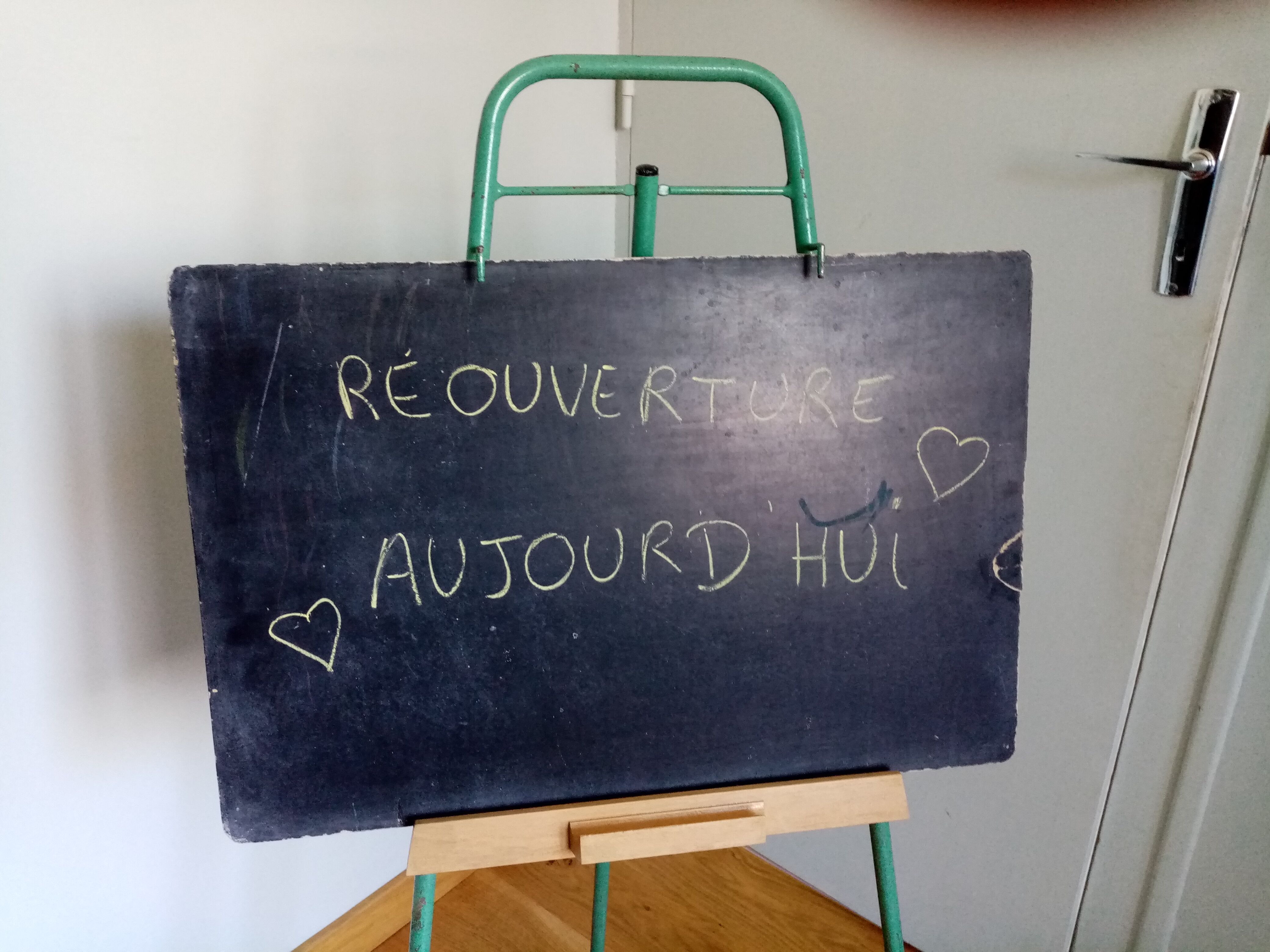 Schoolboy slate table on foot